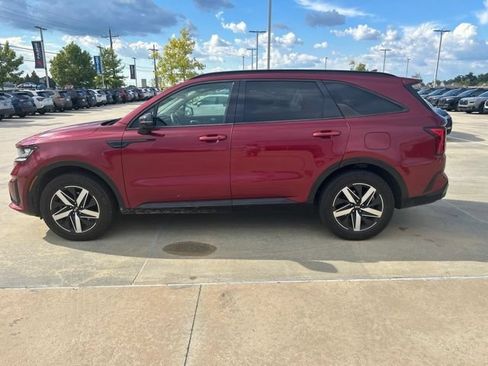 Used 2021 Kia Sorento EX FWD image 4