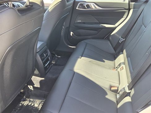 Used 2025 BMW 430i xDrive w/ M Sport Package image 11