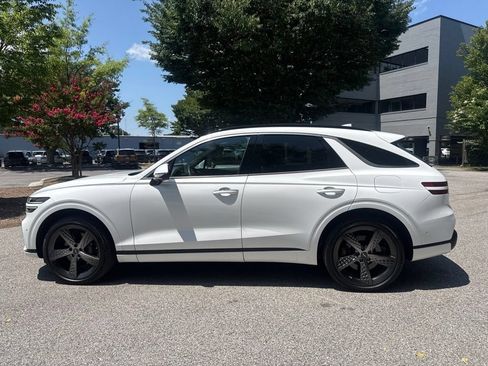 Used 2023 Genesis GV70 3.5T Sport w/ Sport Prestige Package AWD/4WD image 7