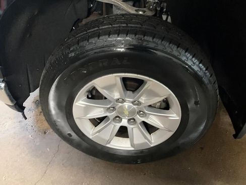 Used 2019 Chevrolet Silverado 1500 LT w/ All-Star Edition image 14