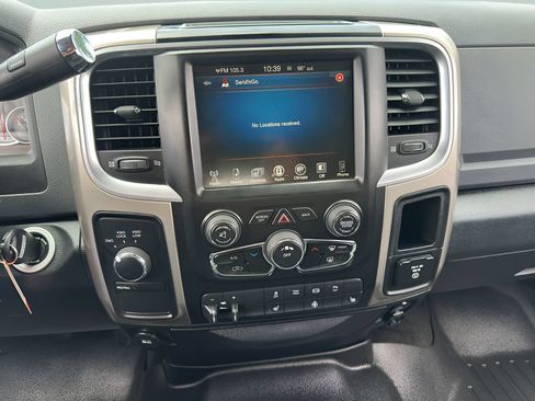Used 2015 RAM 2500 Big Horn AWD/4WD image 25