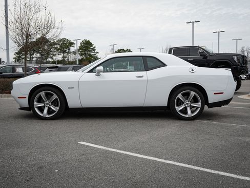 Used 2017 Dodge Challenger R/T w/ Cold Weather Group image 7