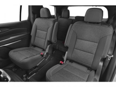 New 2026 Chevrolet Traverse LT image 12