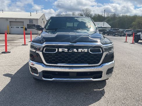 Used 2025 RAM 1500 Big Horn AWD/4WD image 2