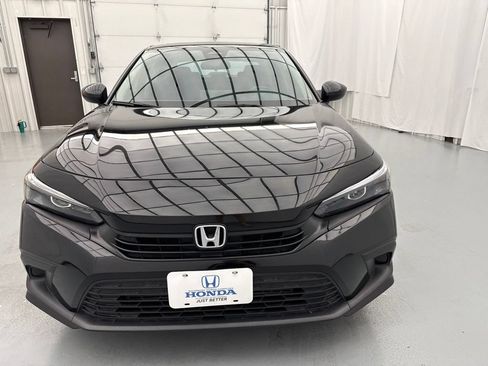 Used 2024 Honda Civic EX image 2