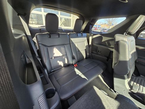 New 2026 Ford Explorer ST-Line w/ ST-Line Street Pack AWD/4WD image 20