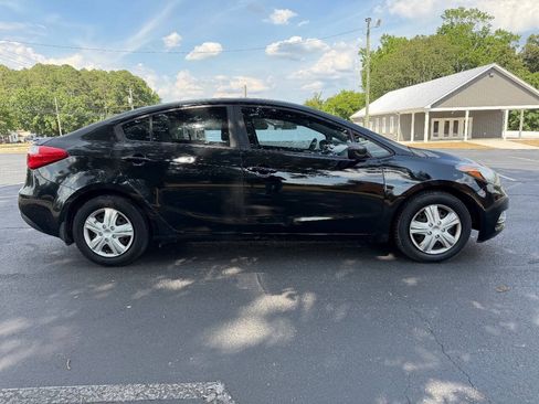 Used 2015 Kia Forte LX w/ Protection Package FWD image 9