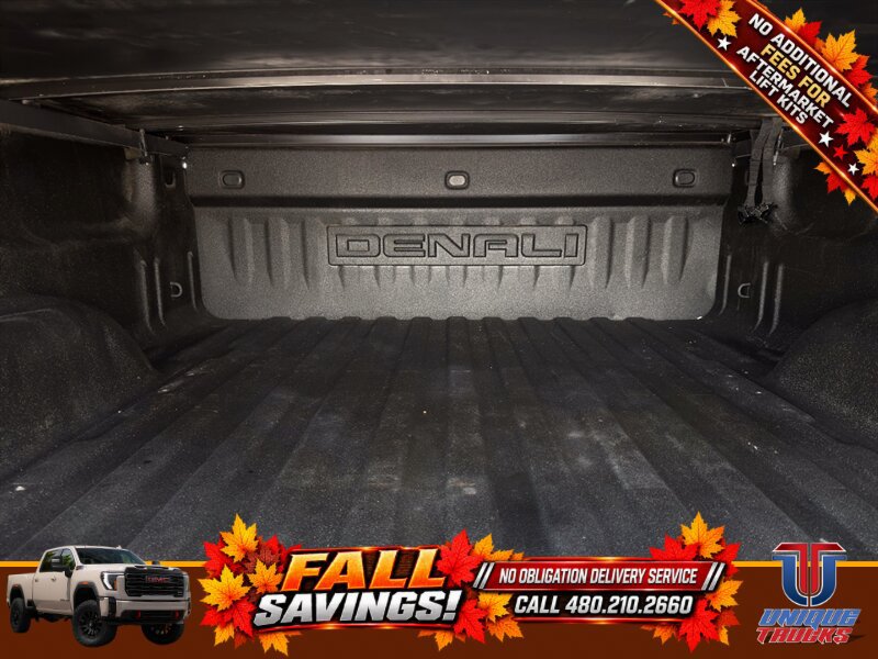 Used 2019 GMC Sierra 2500 Denali w/ Duramax Plus Package AWD/4WD image 8