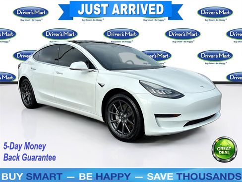 Used 2020 Tesla Model 3 RWD image 1
