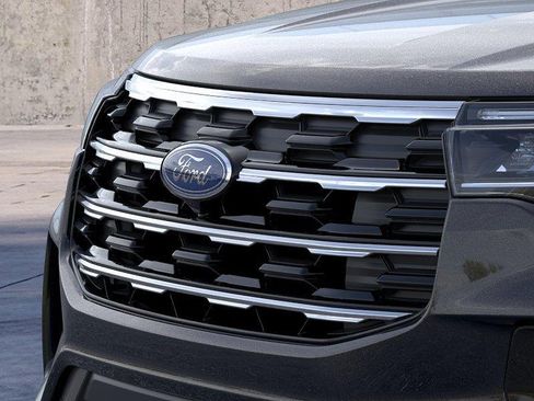 New 2026 Ford Explorer Active w/ Active Comfort Package RWD image 17