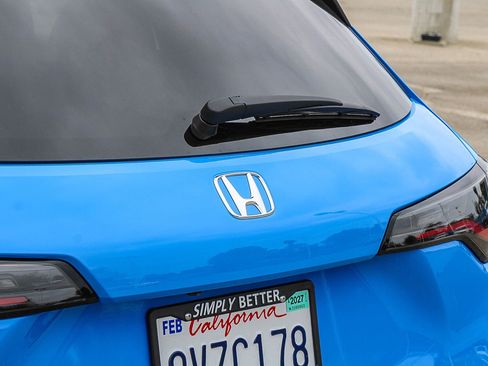 Used 2026 Honda HR-V Sport image 11