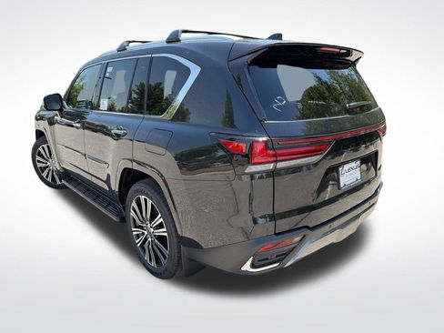 New 2026 Lexus LX 600 4WD w/ Luxury Package image 4