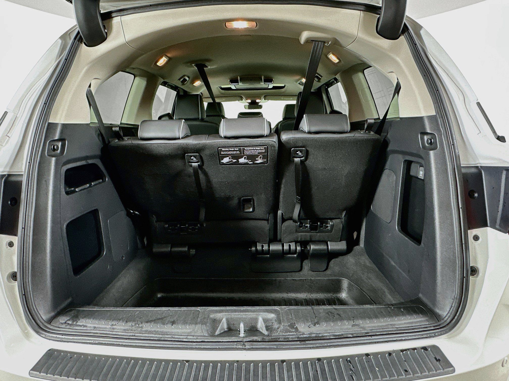 Used 2025 Honda Odyssey Touring image 32