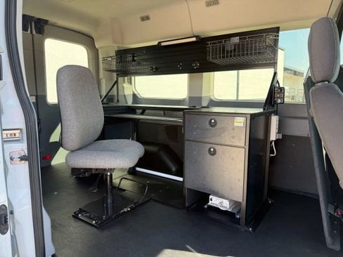 Used 2019 Ford Transit 150 XLT image 17