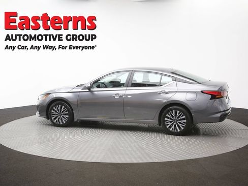 Used 2023 Nissan Altima 2.5 SV AWD/4WD image 61