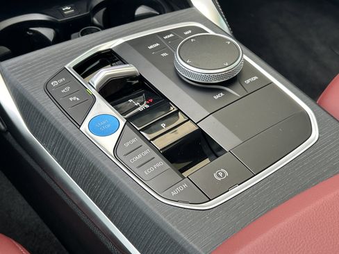 New 2026 BMW i4 xDrive40i w/ M Sport Package image 17