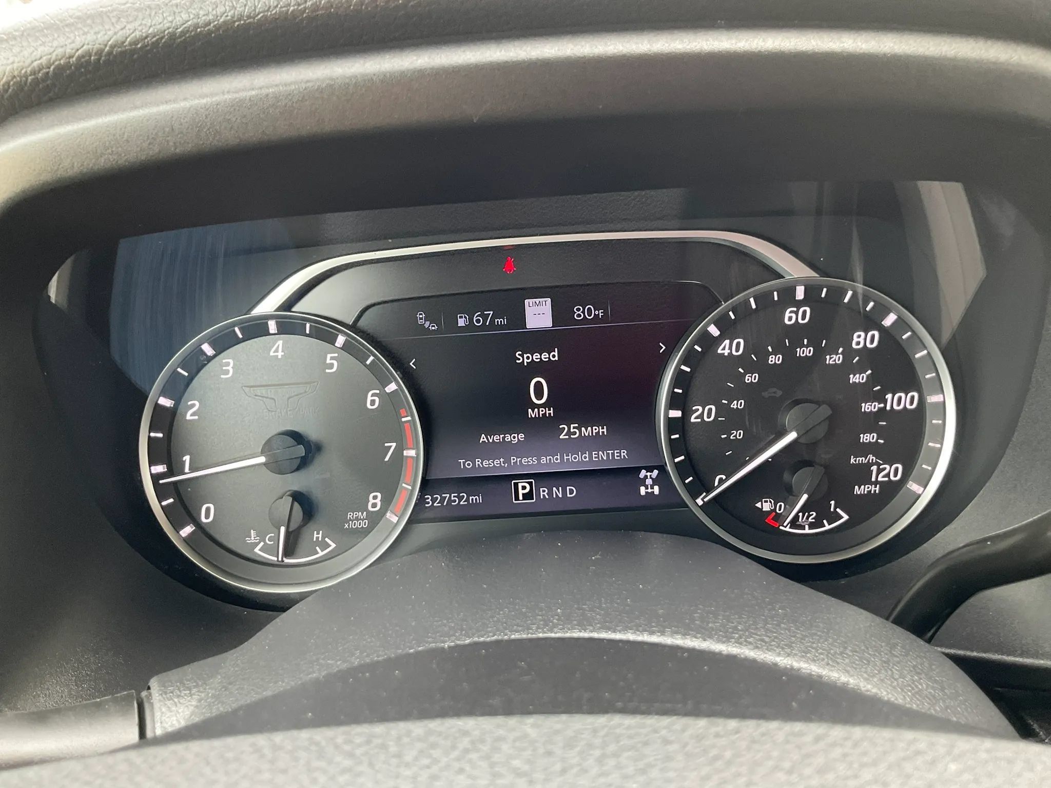 Used 2021 Nissan Titan SV w/ SV Convenience Package AWD/4WD image 27