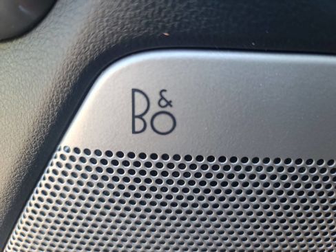 Used 2021 Ford F150 Lariat w/ Equipment Group 502A High AWD/4WD image 29