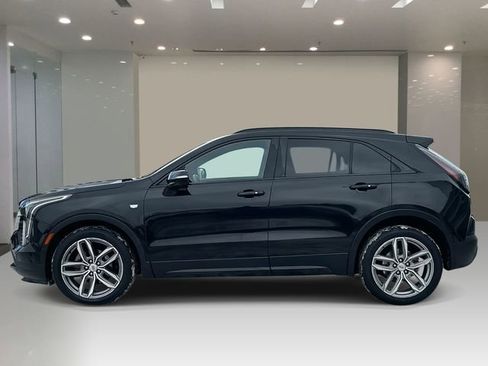 Used 2019 Cadillac XT4 Sport FWD image 2