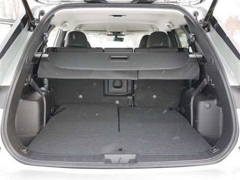 New 2025 Mitsubishi Outlander SE image 6