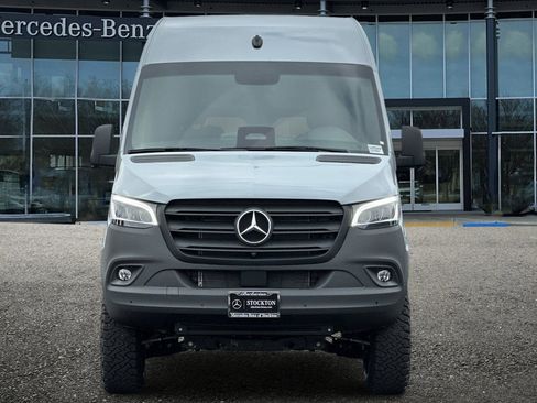 New 2026 Mercedes-Benz Sprinter 2500 image 9