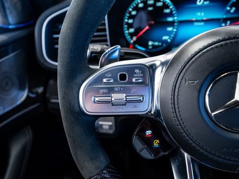 Used 2023 Mercedes-Benz GLS 63 AMG 4MATIC image 43