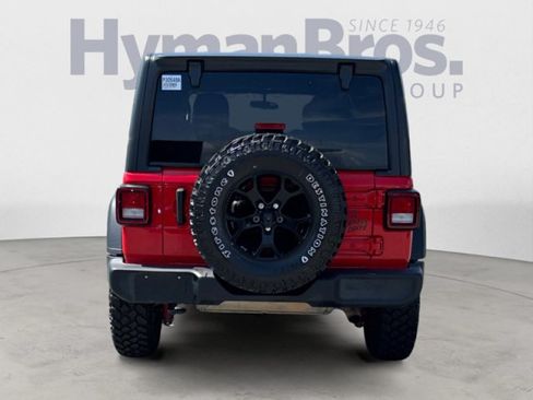 Used 2021 Jeep Wrangler Unlimited Sport AWD/4WD image 4