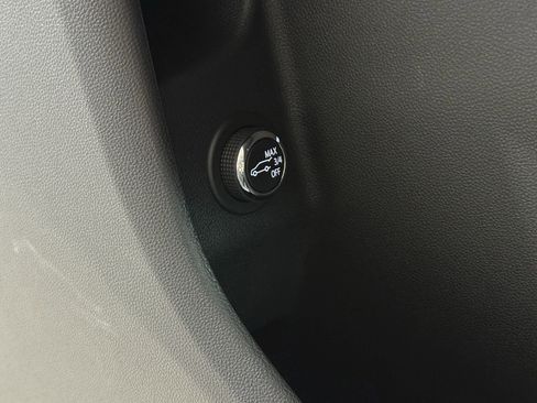 New 2025 Cadillac XT4 Premium Luxury w/ LPO, Floor Liner Package image 22