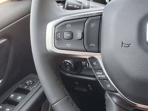 New 2026 RAM 1500 4x4 Crew Cab image 16