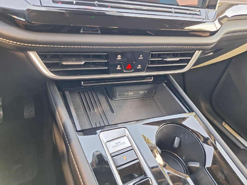 Used 2026 Volkswagen Atlas SE FWD image 15