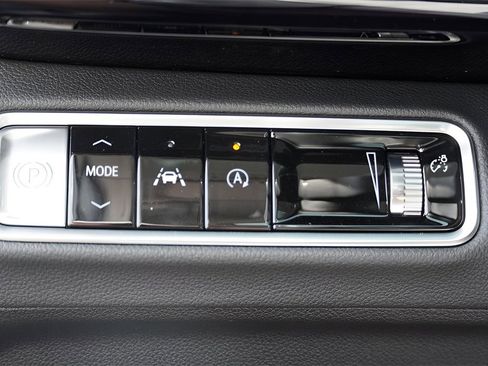 New 2026 Buick Envision Sport Touring image 18