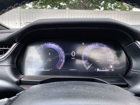 Certified 2024 Jeep Grand Cherokee Limited w/ Luxury Tech Group II image 15