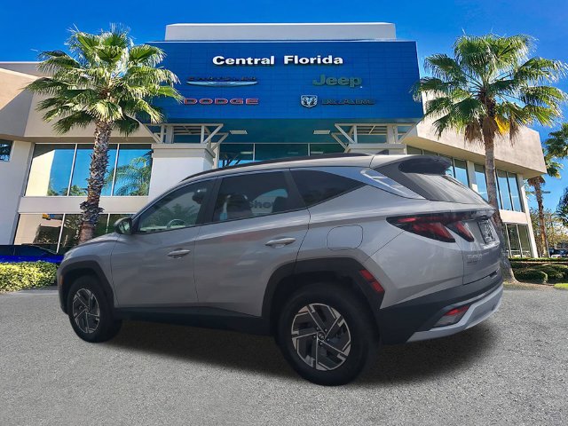Used 2025 Hyundai Tucson Blue AWD/4WD image 7