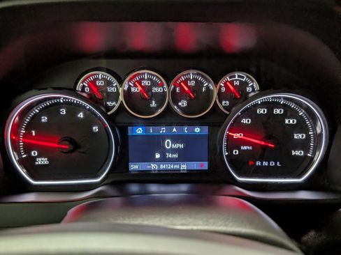 Used 2020 Chevrolet Silverado 2500 LT w/ Convenience Package image 21