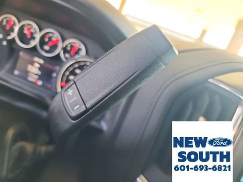 Used 2021 Chevrolet Silverado 1500 LT w/ Z71 Off-Road Package image 23