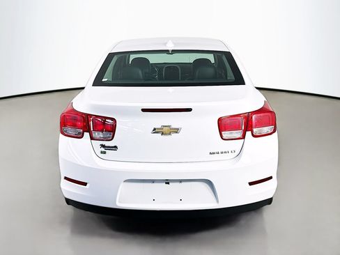 Used 2015 Chevrolet Malibu LT w/ Leather Package FWD image 6