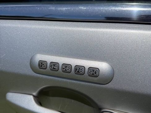 Used 2012 Ford Edge Limited FWD image 24