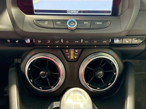 Used 2016 Chevrolet Camaro SS image 16