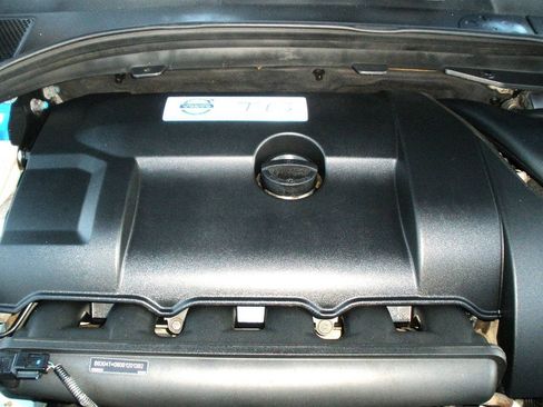Used 2013 Volvo XC60 T6 AWD/4WD image 11