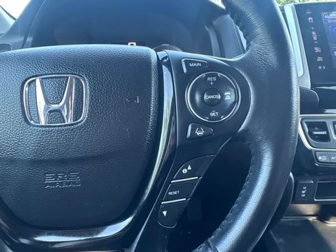 Certified 2017 Honda Ridgeline RTL-E image 30