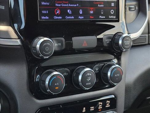 Used 2021 RAM 1500 Lone Star AWD/4WD image 14