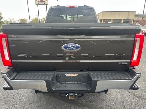 Used 2024 Ford F250 XLT image 6