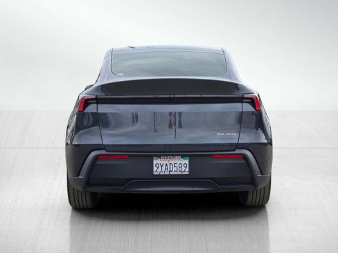 Used 2026 Tesla Model Y AWD image 5