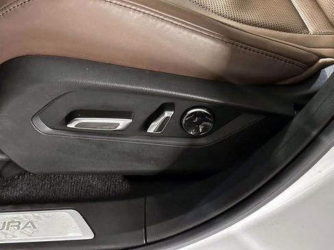 Used 2023 Acura RDX w/ Technology Package image 16