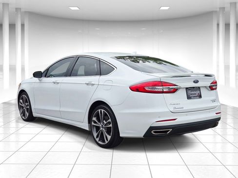 Used 2019 Ford Fusion Titanium AWD/4WD image 5