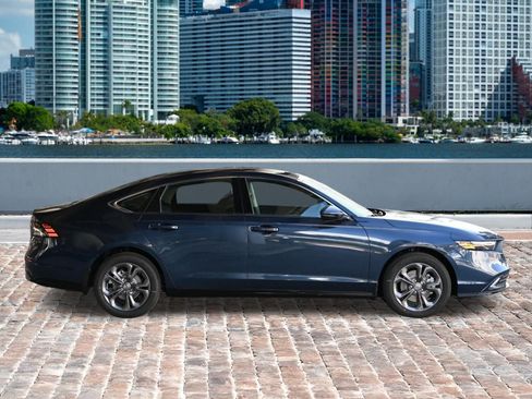 New 2026 Honda Accord EX-L image 4