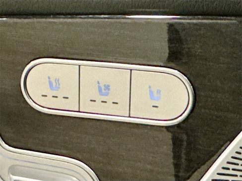 Used 2020 Mercedes-Benz GLE 450 4MATIC image 24