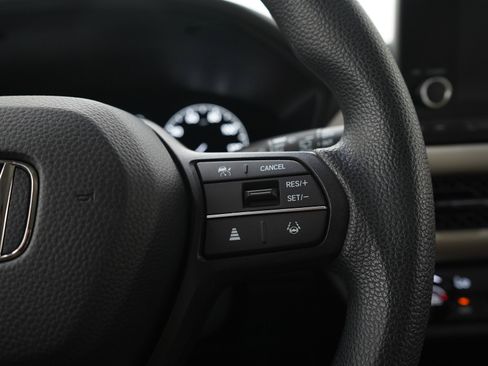 Used 2024 Honda HR-V LX image 24