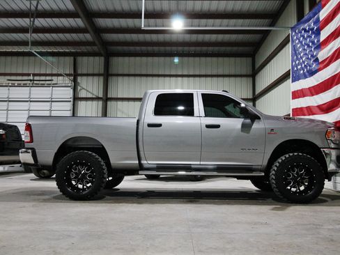 Used 2020 RAM 2500 Tradesman AWD/4WD image 14
