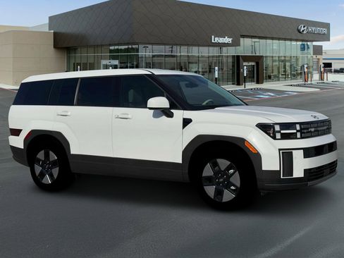 New 2026 Hyundai Santa Fe SE FWD image 10